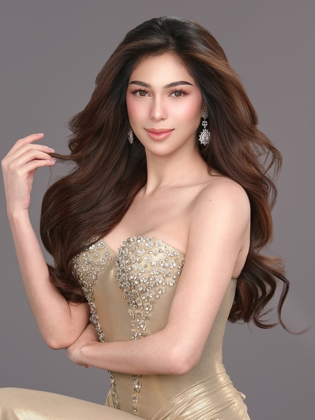 Miss Cosmo 2025 ảnh 10 Miss Cosmo 2025 anh 10