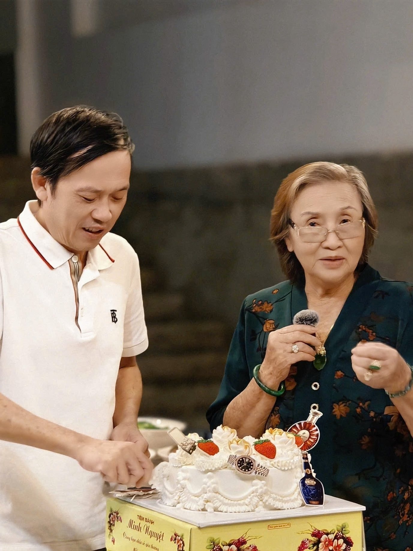 Hoài Linh ảnh 1 Hoai Linh anh 1