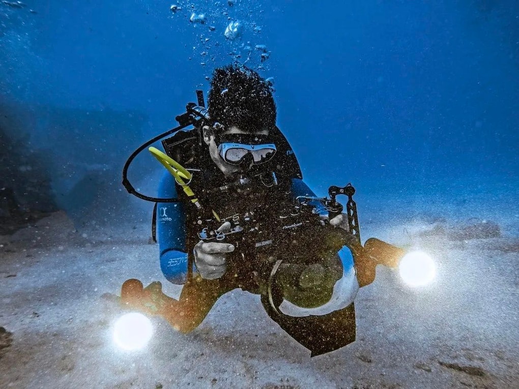 Nghề vừa đi du lịch, vừa kiếm hơn nửa tỷ đồng  - 1