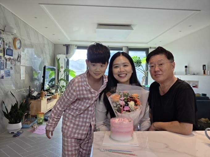 Gia đình chị Nguyễn Thị Bảy ở TP Yongin, tỉnh Gyeonggi-do, Hàn Quốc,