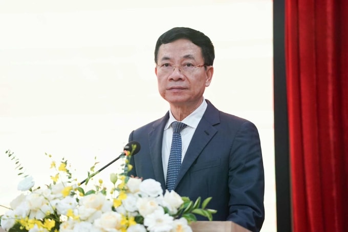 Bộ trưởng Khoa học và Công nghệ Nguyễn Mạnh Hùng phát biểu tại Hội nghị Tổng kết của khối Khoa học, Chiến lược, Hợp tác quốc tế, Pháp chế, chiều 20/12. Ảnh: Lưu Quý