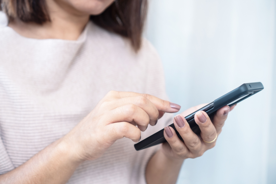 Cô ấy đã sử dụng ChatGPT để bắt đầu một mối quan hệ ngoại tình ảo