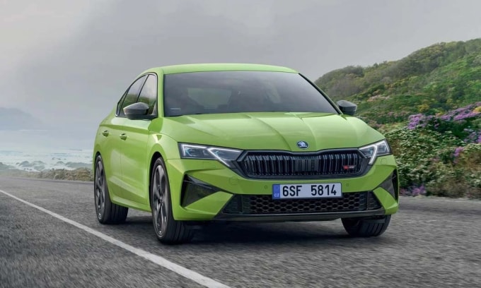 [Octavia RS tại quê nhà CH Czech. Ảnh: Skoda