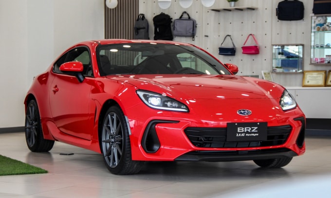 BRZ động cơ Boxer 2,4 lít. Ảnh: Thành Nhạn