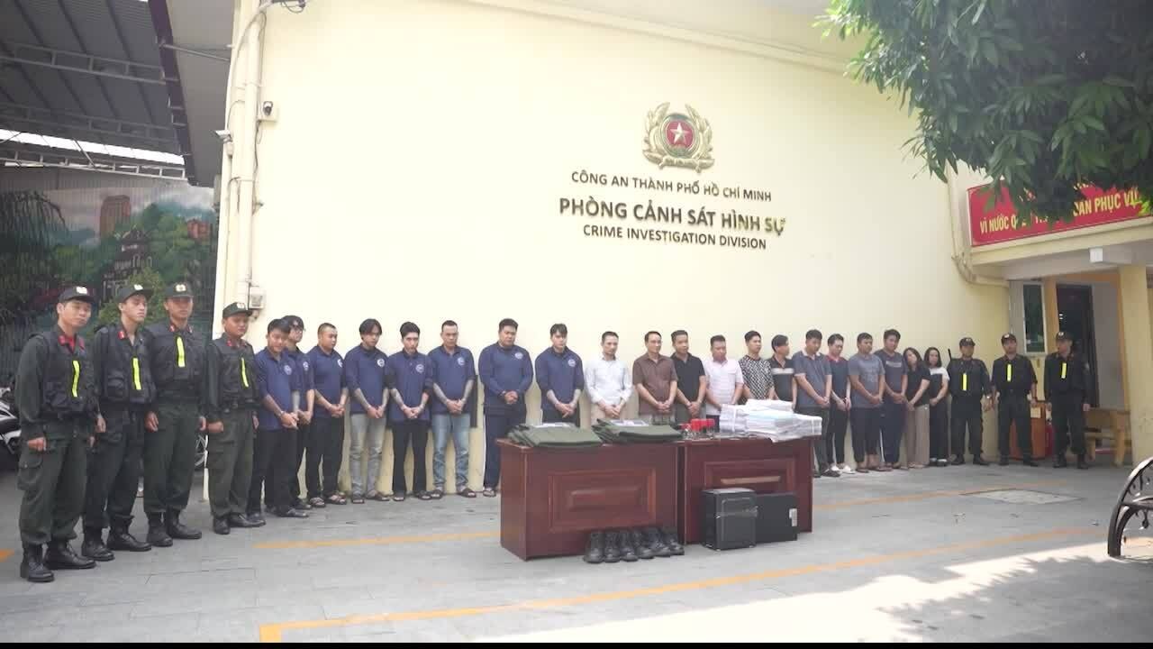 Băng nhóm khủng bố, quay video bêu xấu con nợ bị bắt