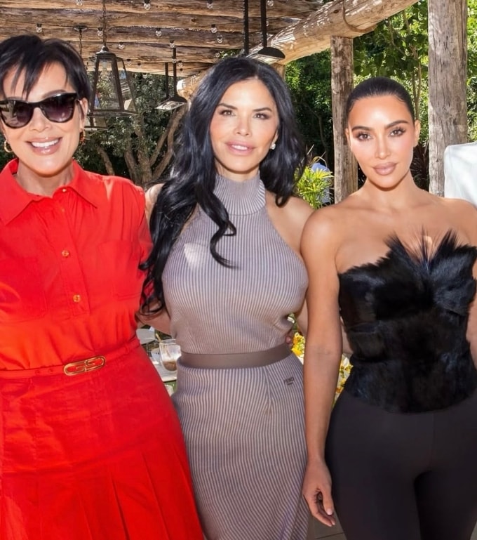 Lauren Sánchez và các thành viên Kardashian. Ảnh: Instagram/ Kris Jenner