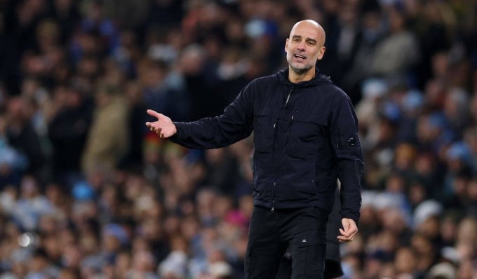 Guardiola chỉ đạo trong trận Man City 3-0 West Ham ở vòng 17 Ngoại hạng Anh hôm 20/12. Ảnh: AFP