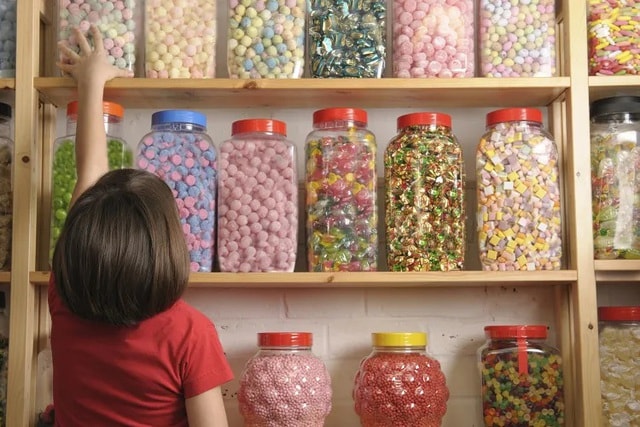 Người đàn ông trúng số hơn 18 tỷ đồng nhờ thói quen của con gái - Ảnh 1.