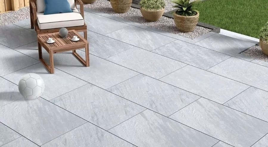 Gạch nhám được đánh giá cao về độ bền. (Ảnh: Takao)