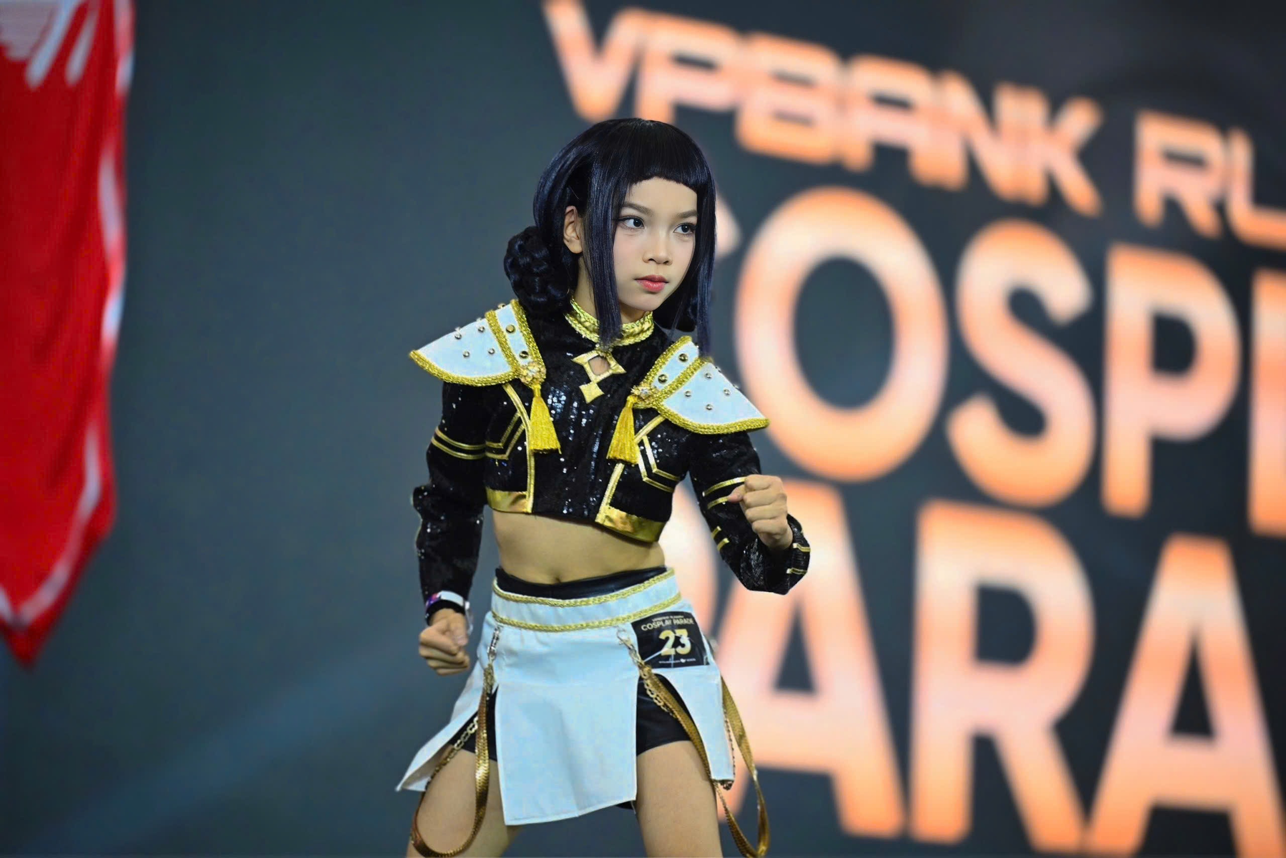 An Chi - cosplayer nhí 10 tuổi hóa thân thành nhân vật Zoey trong K-Pop Demon Hunters giành giải Unique Style.