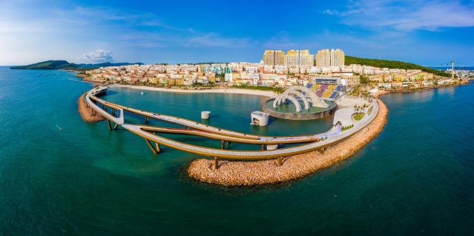 Một góc Thị trấn Hoàng Hôn tại Phú Quốc. Ảnh: Sun Group