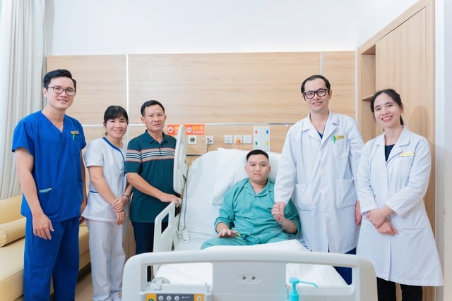 Mở ra hướng điều trị mới cho bệnh nhân động kinh kháng trị tại Vinmec Central Park - Ảnh 1.