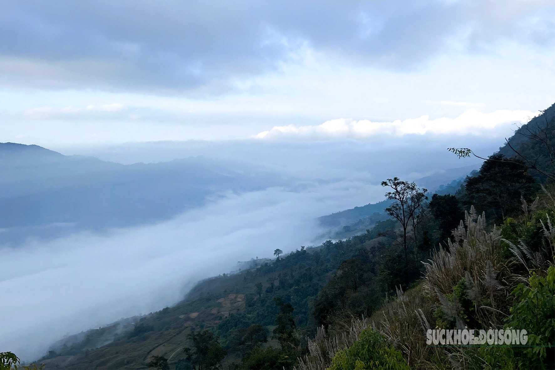 Săn mây ở Hang Kia, Pà Cò- Ảnh 1.
