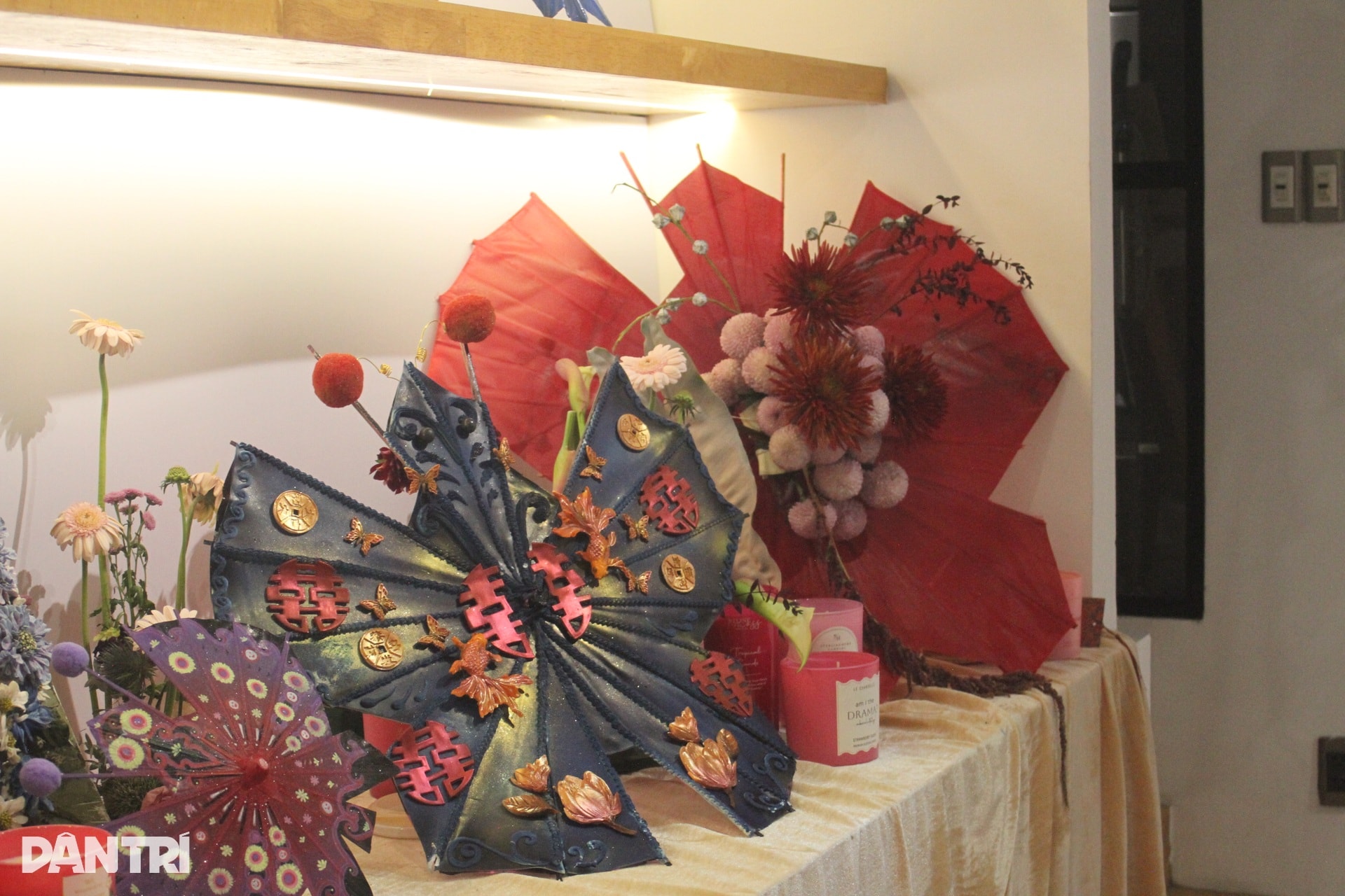 Không gian trưng bày Lồng Lộng mở ra góc nhìn mới về chiếc lọng Việt - 4