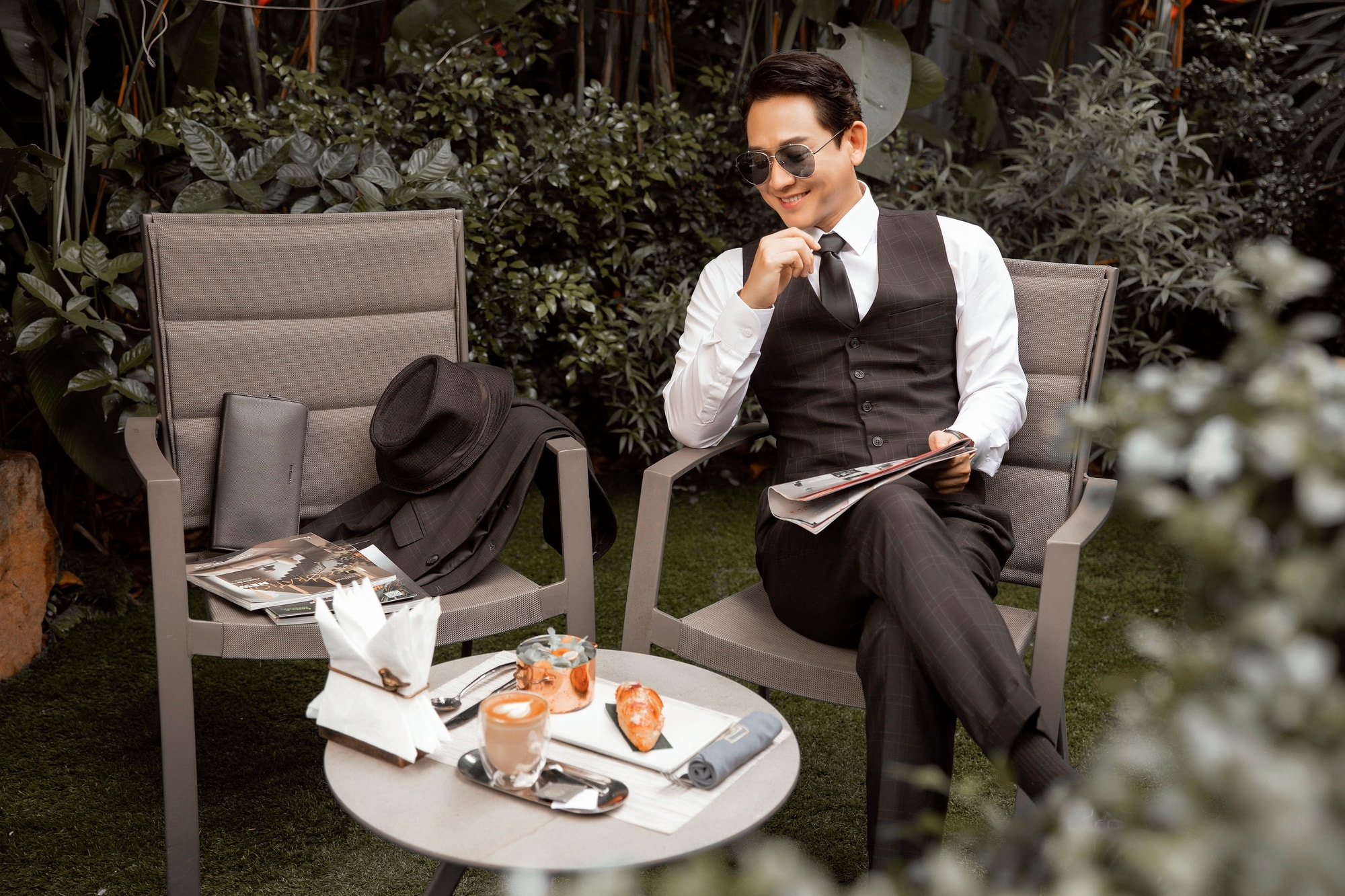 Sau thành công 'Mưa đỏ', 'soái ca màn ảnh' Hứa Vĩ Văn tái xuất với vai chiến sĩ tình báo- Ảnh 3. Sau thành công 'Mưa đỏ', 'soái ca màn ảnh' Hứa Vĩ Văn tái xuất với vai chiến sĩ tình báo- Ảnh 3.