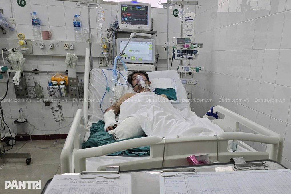 Ngã vào gầm xe tải, chàng trai 18 tuổi nguy kịch, gia đình kiệt quệ cầu cứu - 2