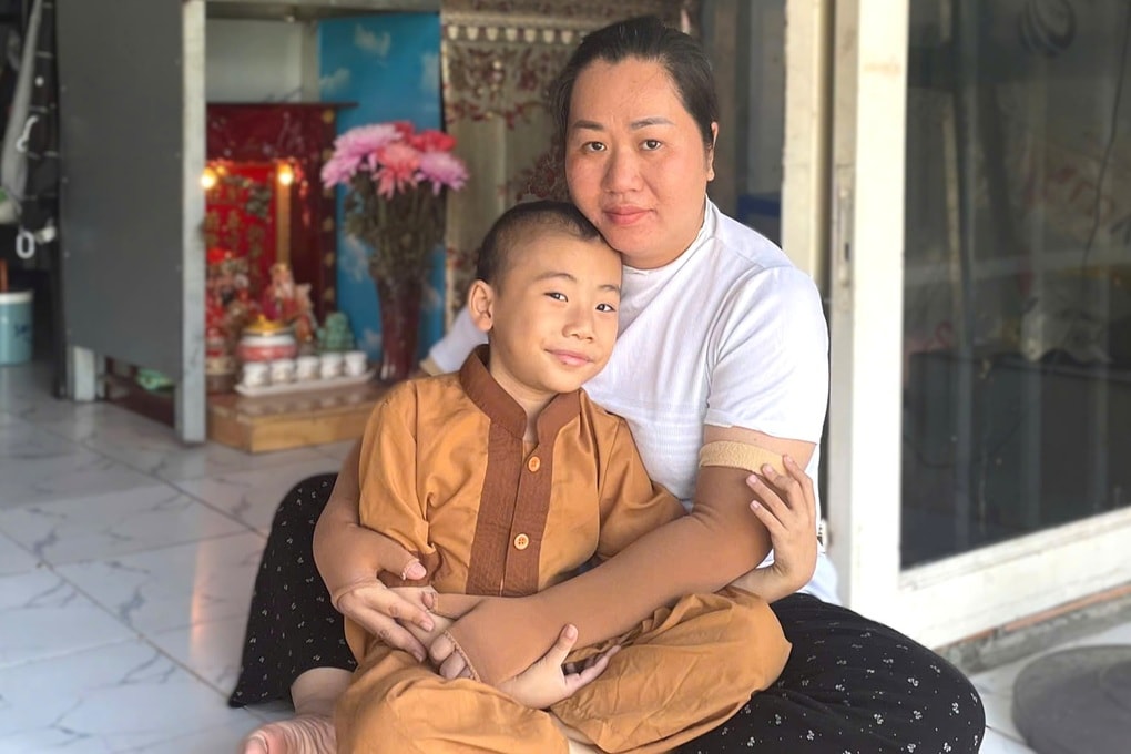 “Bé trai 6 tuổi giữa lằn ranh sinh tử” được bạn đọc giúp hơn 114 triệu đồng - 2