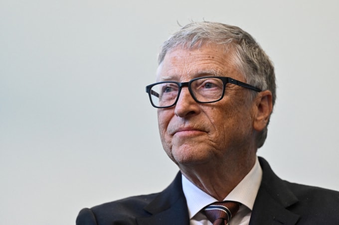 Tỷ phú Bill Gates tại London (Anh) hôm 15/2. Ảnh: Reuters