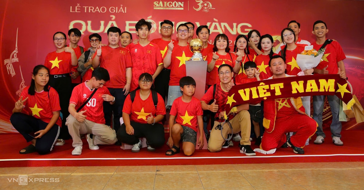 z7368448271827-c98db617e70a781-5177-5093