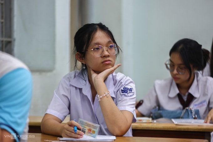 Thí sinh TP HCM thi tốt nghiệp THPT 2025. Ảnh: Quỳnh Trần