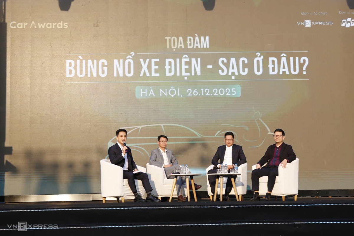 z7367860566839-f4cab947fcefe7a-8414-4164