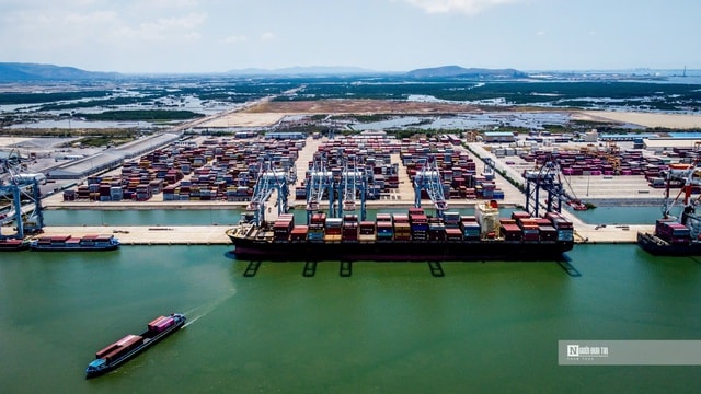 Góc nhìn Người Đưa Tin: 10 dấu ấn nổi bật ngành Công Thương năm 2025- Ảnh 1.