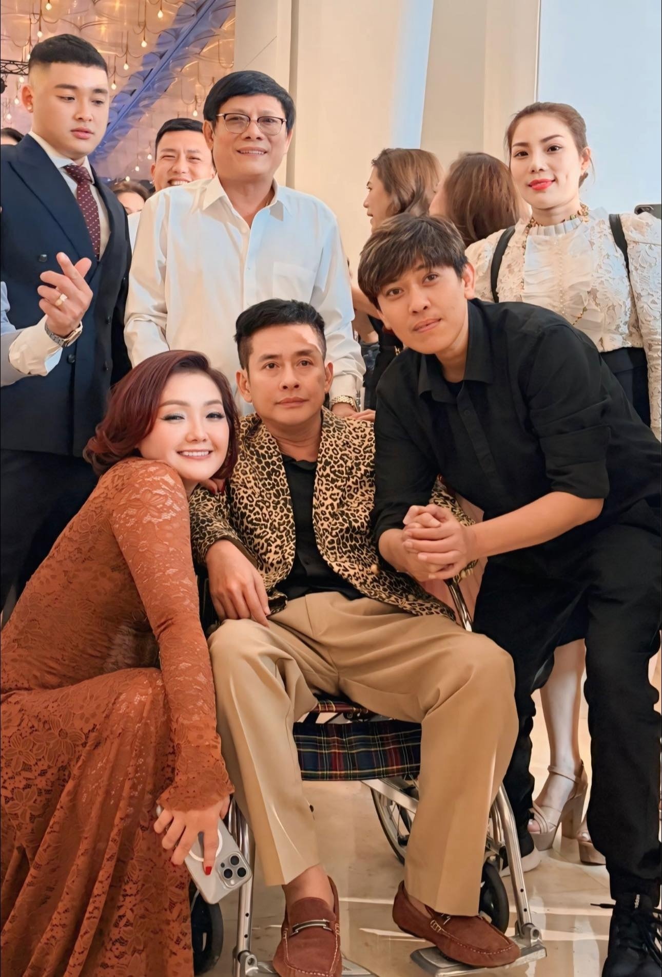 tấn beo ảnh 1 tan beo anh 1