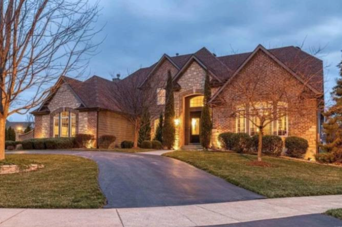 Một bất động sản của Bobo tại St Charles, Missouri, Mỹ. Ảnh: Dailymail