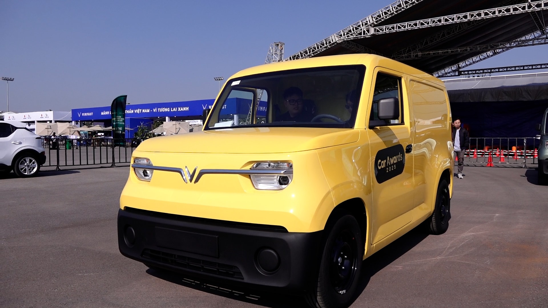 Công năng xe điện VinFast EC Van 