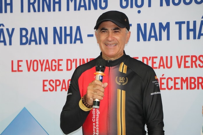 - Ảnh 4. - Ảnh 4.