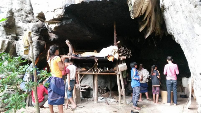 Đồng bào Chứt - một trong những tộc người bí ẩn nhất thế giới - có trang phục truyền thống- Ảnh 3.