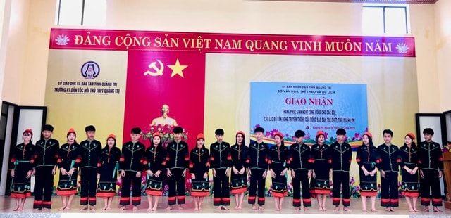 Đồng bào Chứt - một trong những tộc người bí ẩn nhất thế giới - có trang phục truyền thống- Ảnh 9.