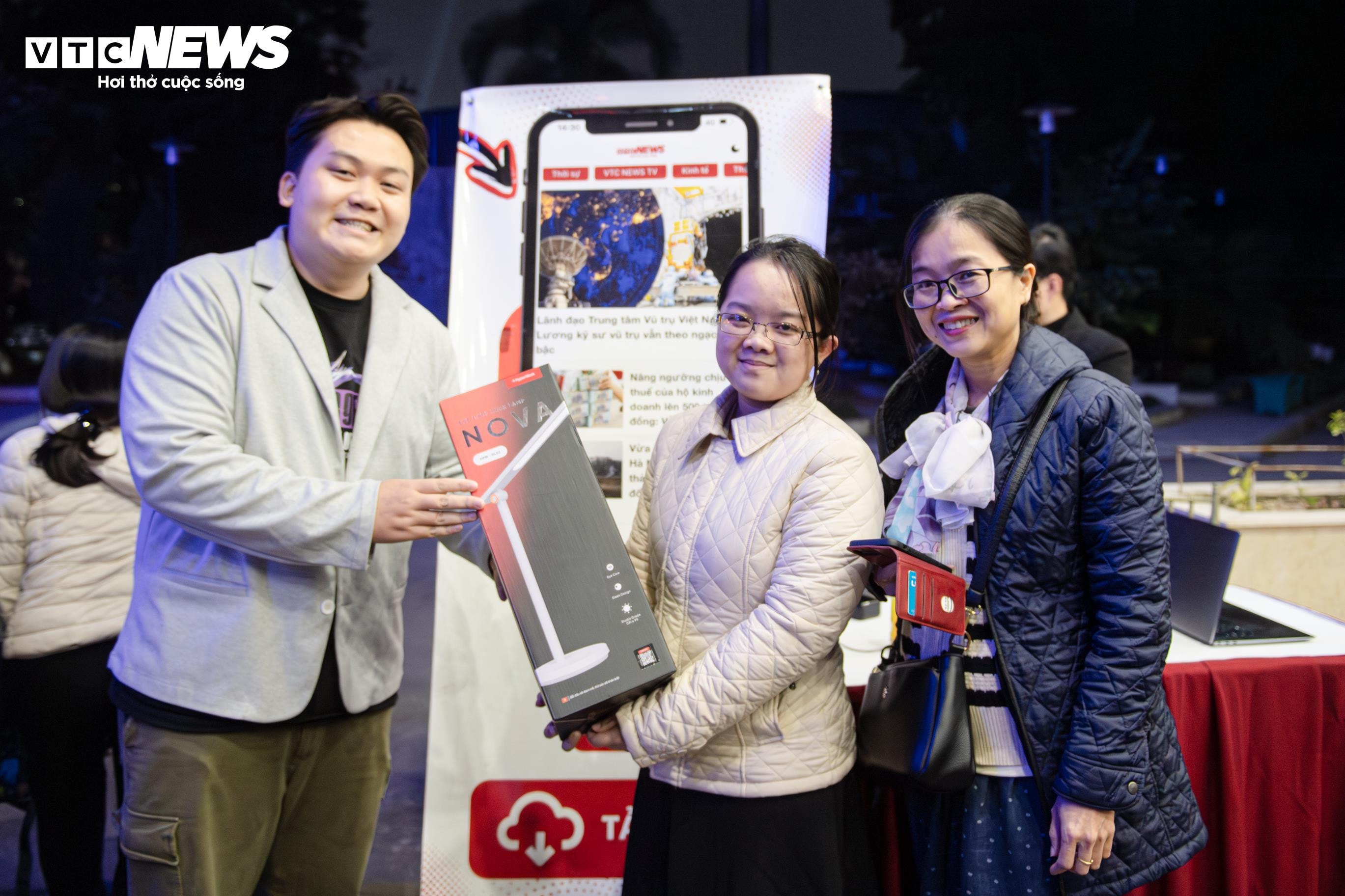 Khi tranh Đông Hồ biết bay lượn trong 'Chuyện nhà Tí' - 15