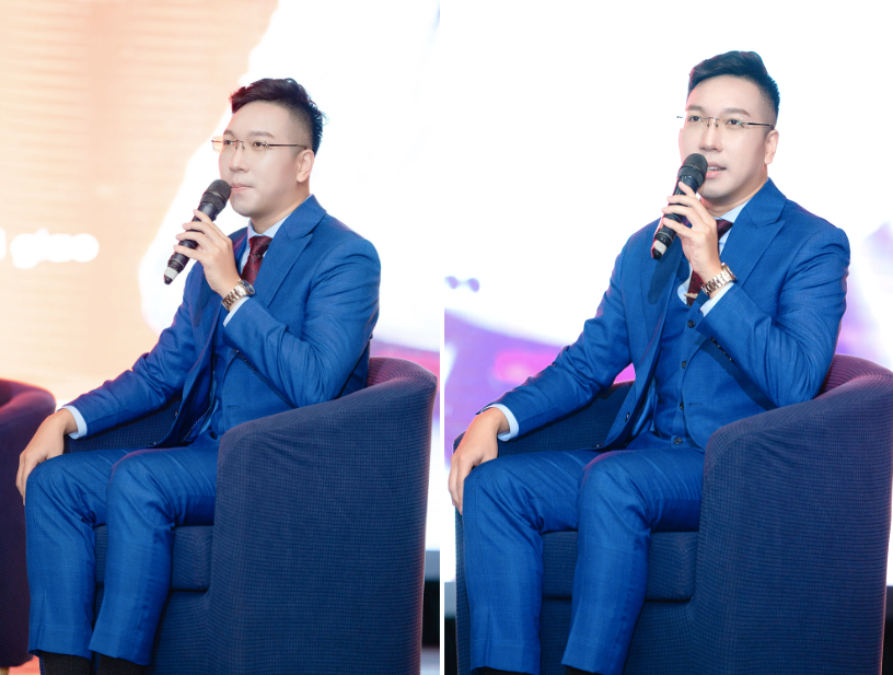 Khánh Minh tìm lại sự cân bằng qua ca hát và niềm đam mê đồng hồ đeo tay.