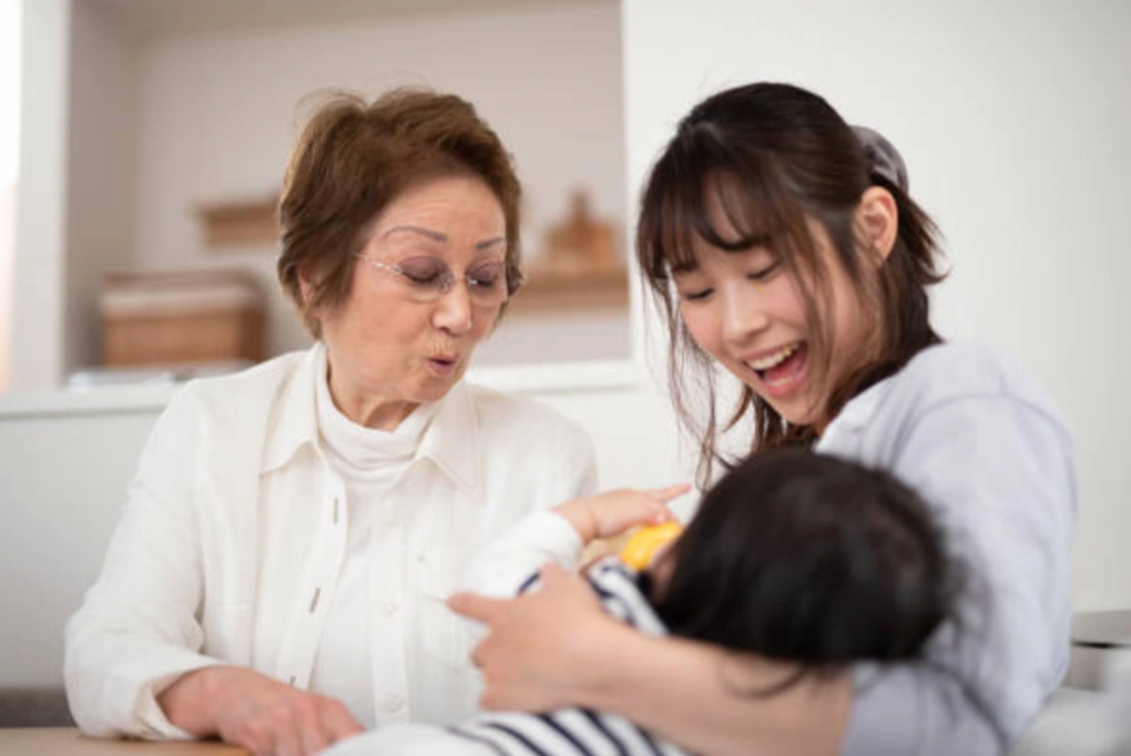 Một tháng sau sinh, tôi bật lại mẹ chồng và nhận cái tát nảy lửa từ chồng - 1