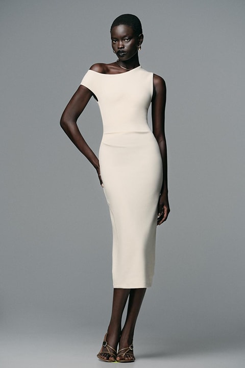 Thử phân biệt váy dự tiệc đắt tiền và bình dân - 2