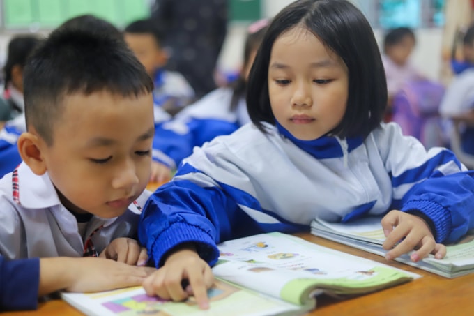 Học sinh trường Tiểu học Hưng Lợi, xã Lam Thành, tỉnh Nghệ An, trong một giờ học. Ảnh: Đức Hùng