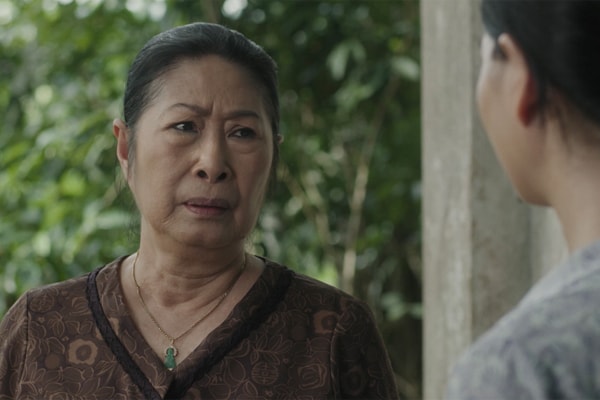 Nữ NSƯT cải lương vừa gây sốt trong phim kinh dị 'Nhà hai chủ' đời thực ở nhà 48m2, tôn trọng đời tư con cái- Ảnh 2. Nữ NSƯT cải lương vừa gây sốt trong phim kinh dị 'Nhà hai chủ' đời thực ở nhà 48m2, tôn trọng đời tư con cái- Ảnh 2.