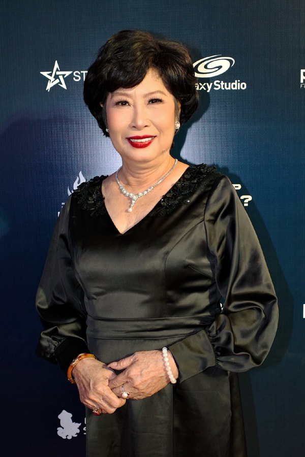 Nữ NSƯT cải lương vừa gây sốt trong phim kinh dị 'Nhà hai chủ' đời thực ở nhà 48m2, tôn trọng đời tư con cái- Ảnh 4. Nữ NSƯT cải lương vừa gây sốt trong phim kinh dị 'Nhà hai chủ' đời thực ở nhà 48m2, tôn trọng đời tư con cái- Ảnh 4.