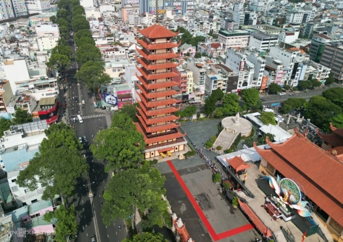 Tháp Đa Bảo là nơi tôn trí xá lợi trái tim Bồ tát Thích Quảng Đức. Ảnh: Quỳnh Trần