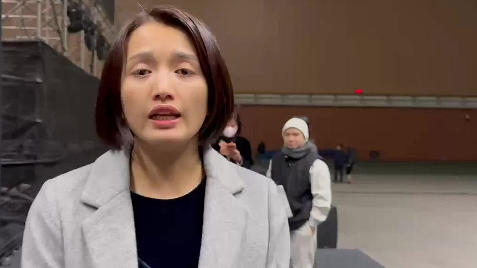 Khán giả bức xúc vì ban tổ chức 