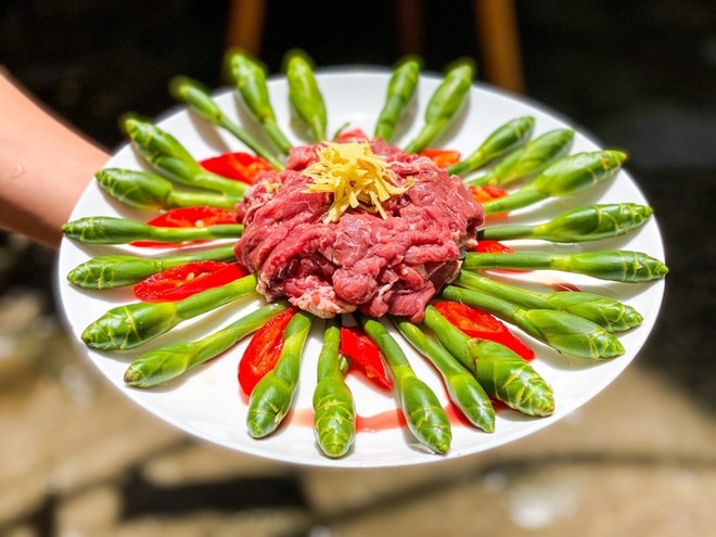 Thứ hoa tưởng vô dụng, không ngờ là món ăn lạ thơm ngon, bất ngờ gây sốt - Ảnh 4.