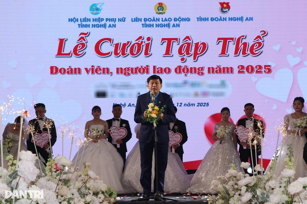 Đám cưới đặc biệt với lời hứa “sẽ để em được mặc áo cô dâu - 3