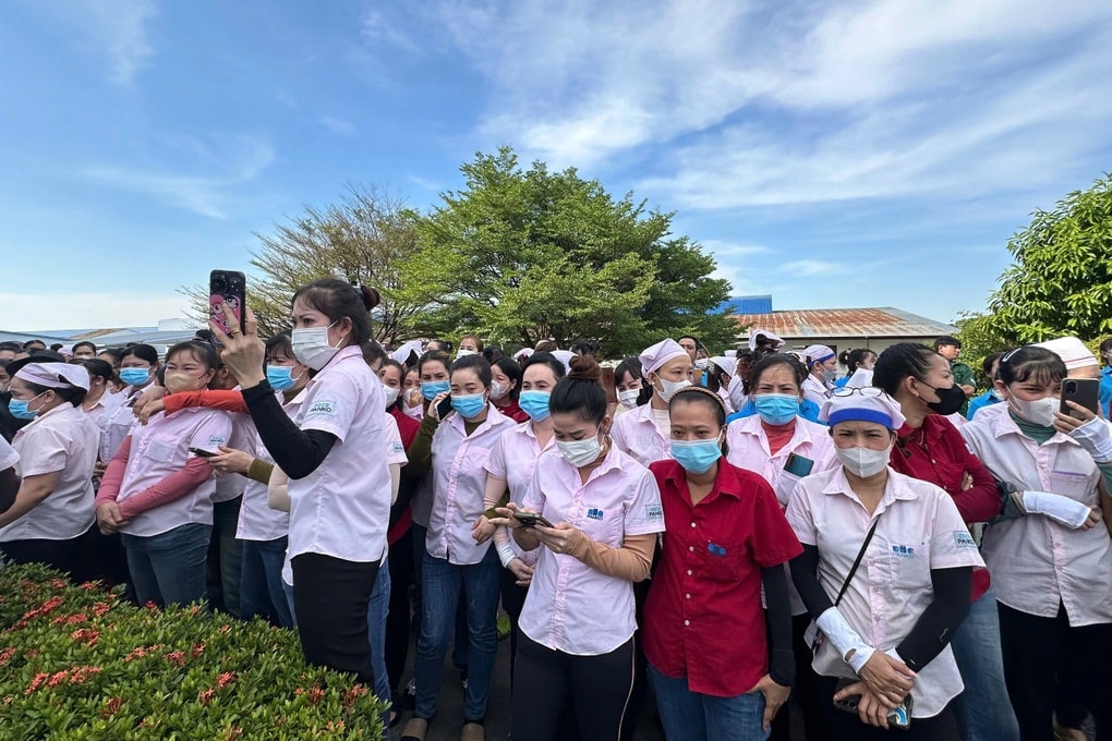 Hơn 2.700 công nhân sẽ nhận lương tháng 13 khi công ty ngừng hoạt động - 1