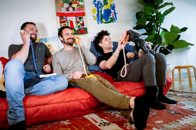 Từ trái sang phải, các nhà đồng sáng lập Tin Can là Graeme Davies, Chet Kittleson và Max Blumen. ẢNh: Aol