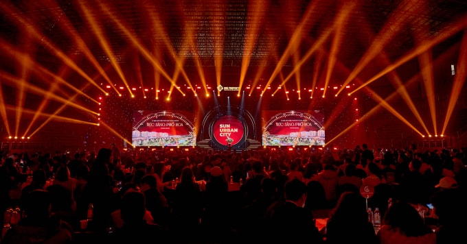 Sự kiện thu hút đông đảo khách hàng tham dự. Ảnh: Minh Khánh