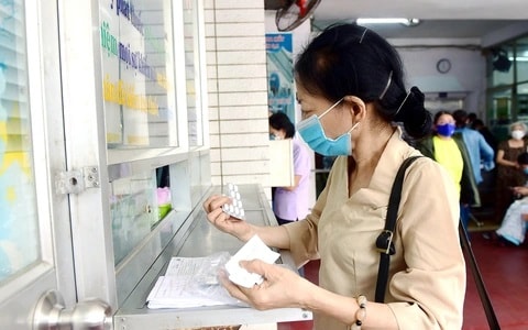 Bộ Y tế yêu cầu thực hiện cấp thuốc bảo hiểm y tế ngoại trú tối đa 90 ngày- Ảnh 1.