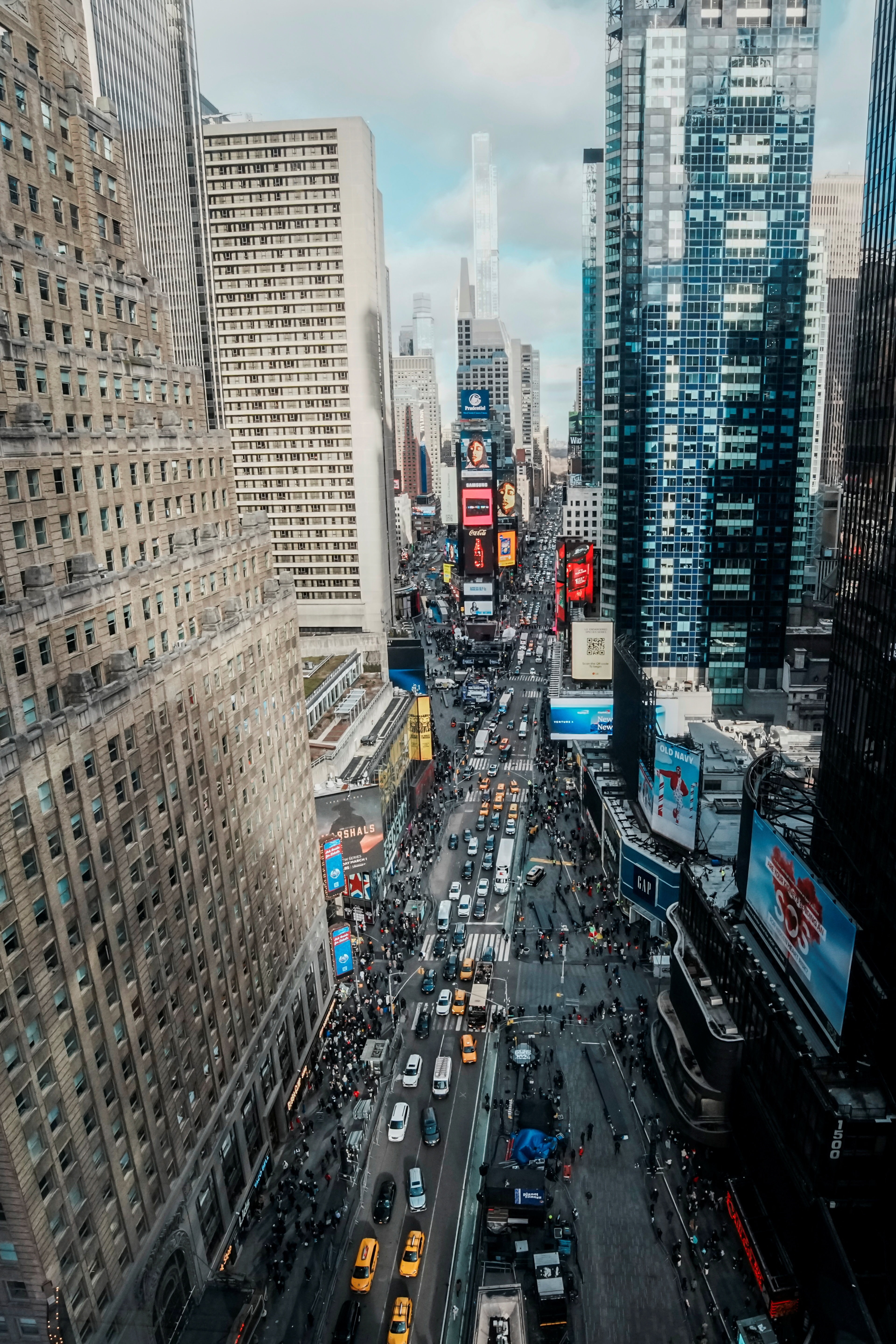 Đường phố New York trước thềm năm mới. (Ảnh: Reuters)