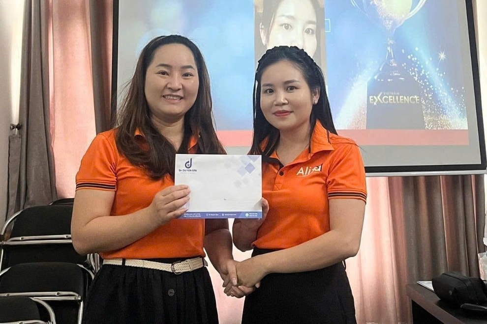 Allunee duy trì thưởng, quà Tết, đồng hành cùng người lao động - 2