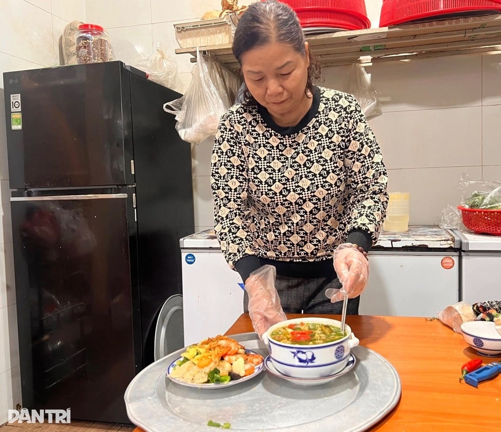 Mâm cỗ làng ở Hà Nội giá hơn 2,5 triệu, có món canh tiến vua nức tiếng - 3